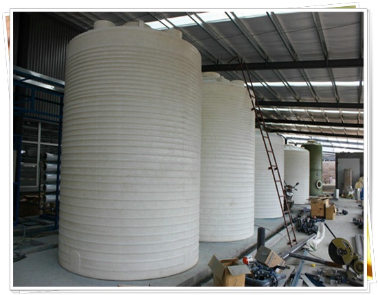 水箱推荐：泰安2吨大口养殖桶出厂价/2023+榜+单+一+览